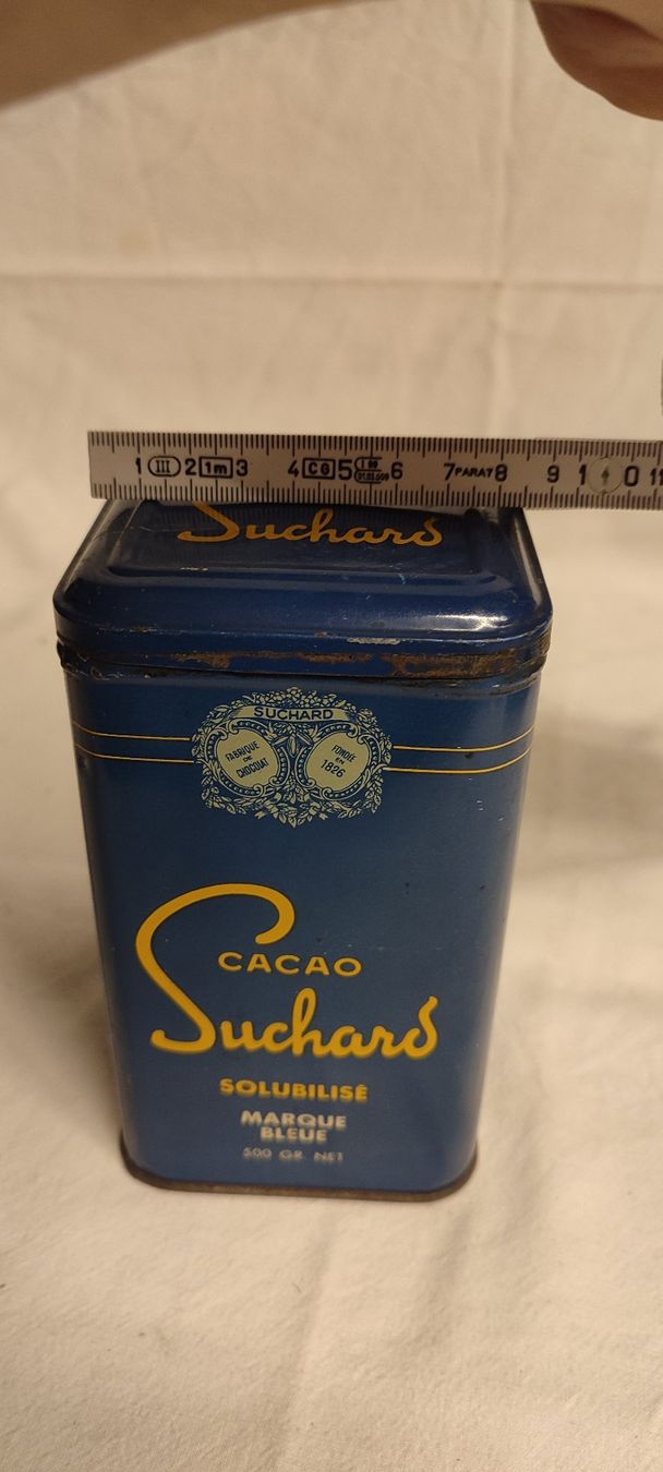 Suchard Dosen: Wunderschöne alte Blechdose von SUCHARD CACAO 16 cm – Gebraucht aus Gelterkinden von MYSTOREFORYOU4460 9