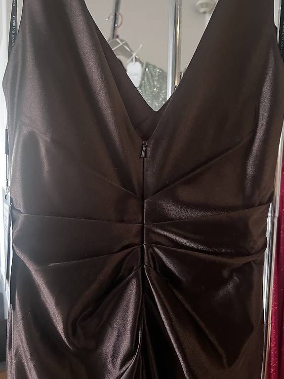 Vestiti: Abendkleid  – Usato da Winterthur venduto da Anjarys 4