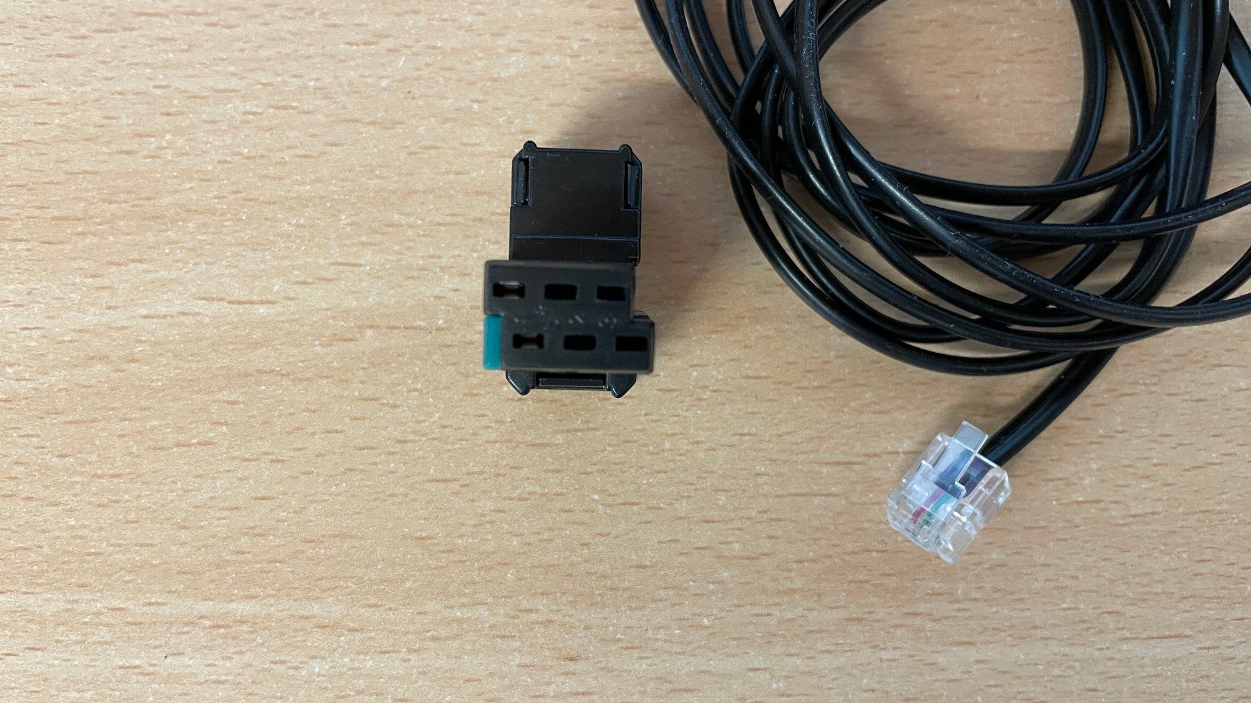 Cavi: Telefon Kabel mit Stecker – Usato da Glattfelden venduto da cybermaxx