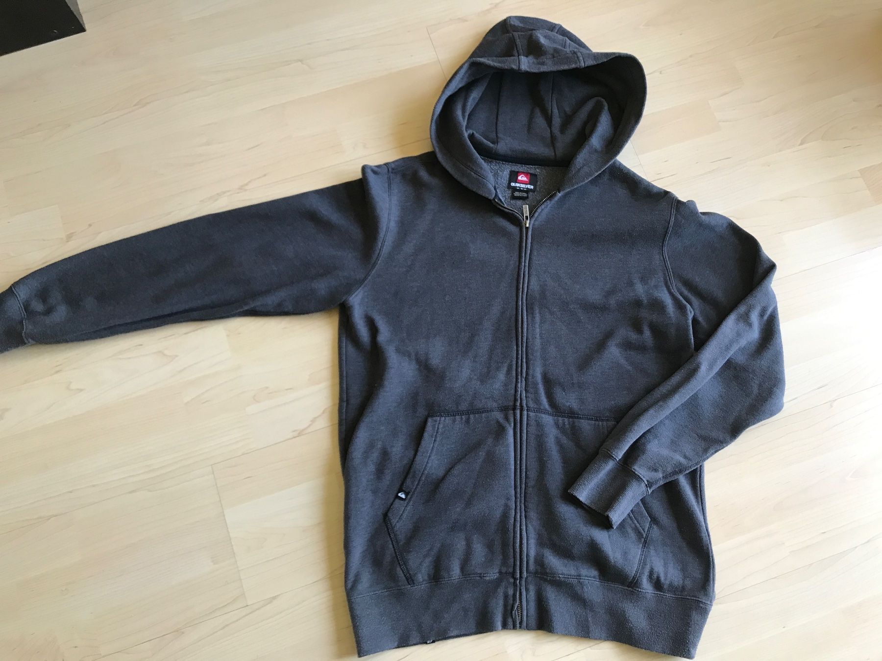 Quiksilver Jacken: Jäckli / Jacke Quiksilver M – Gebraucht aus Thalheim von Twity
