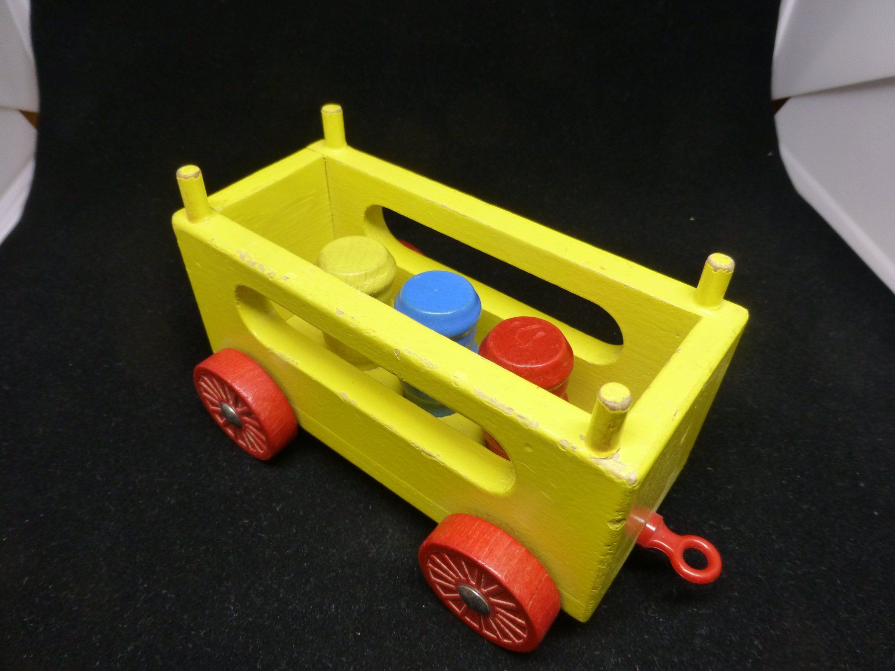 Spielzeuge: Holzzug mit Anhänger, gebraucht – Gebraucht aus Schwarzenburg von Unterwahlern 4