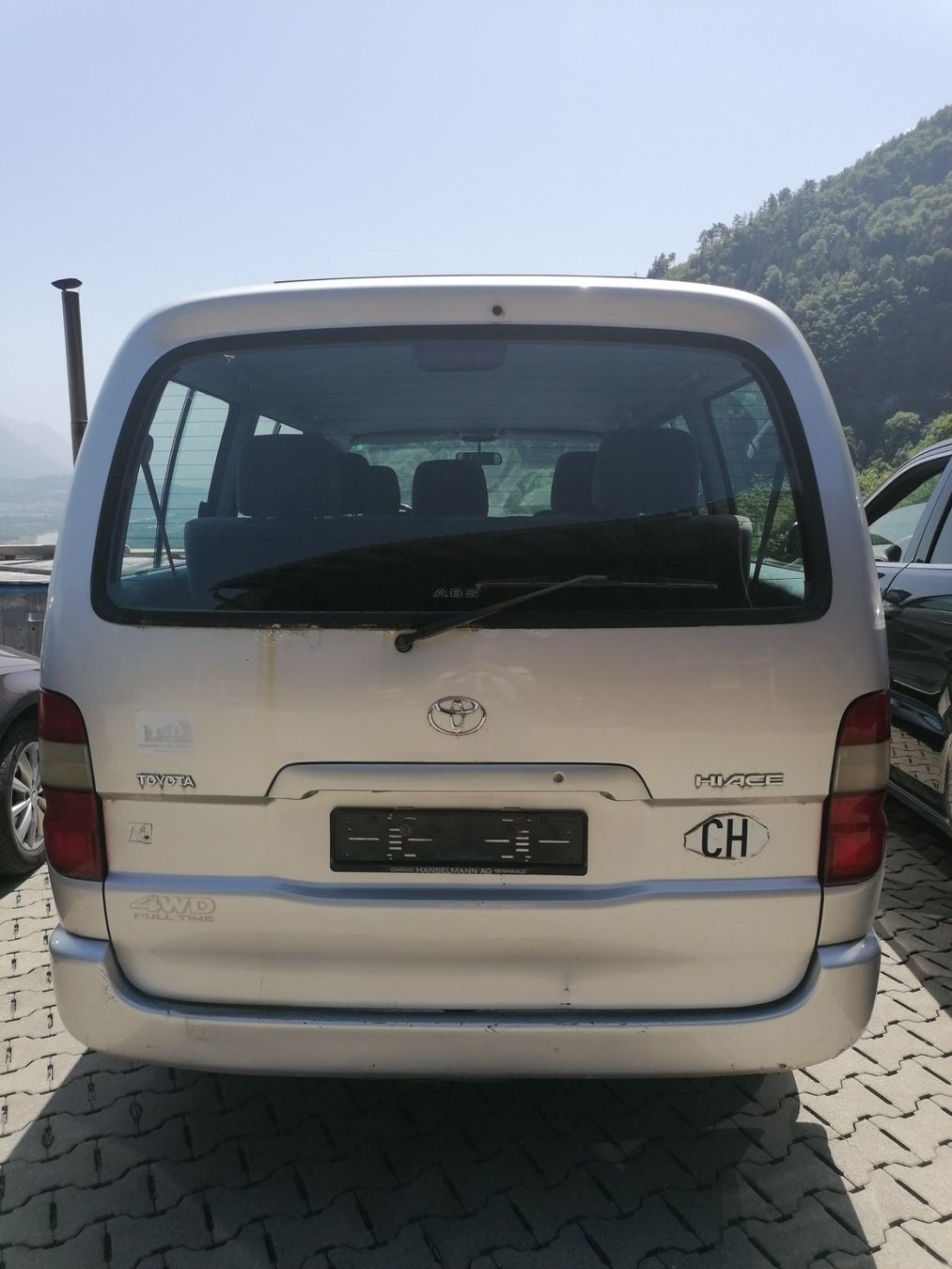 Toyota Automobili: Toyota Hi-Ace 2.7 4WD – Usato da Rüthi (Rheintal) venduto da marcel005 3