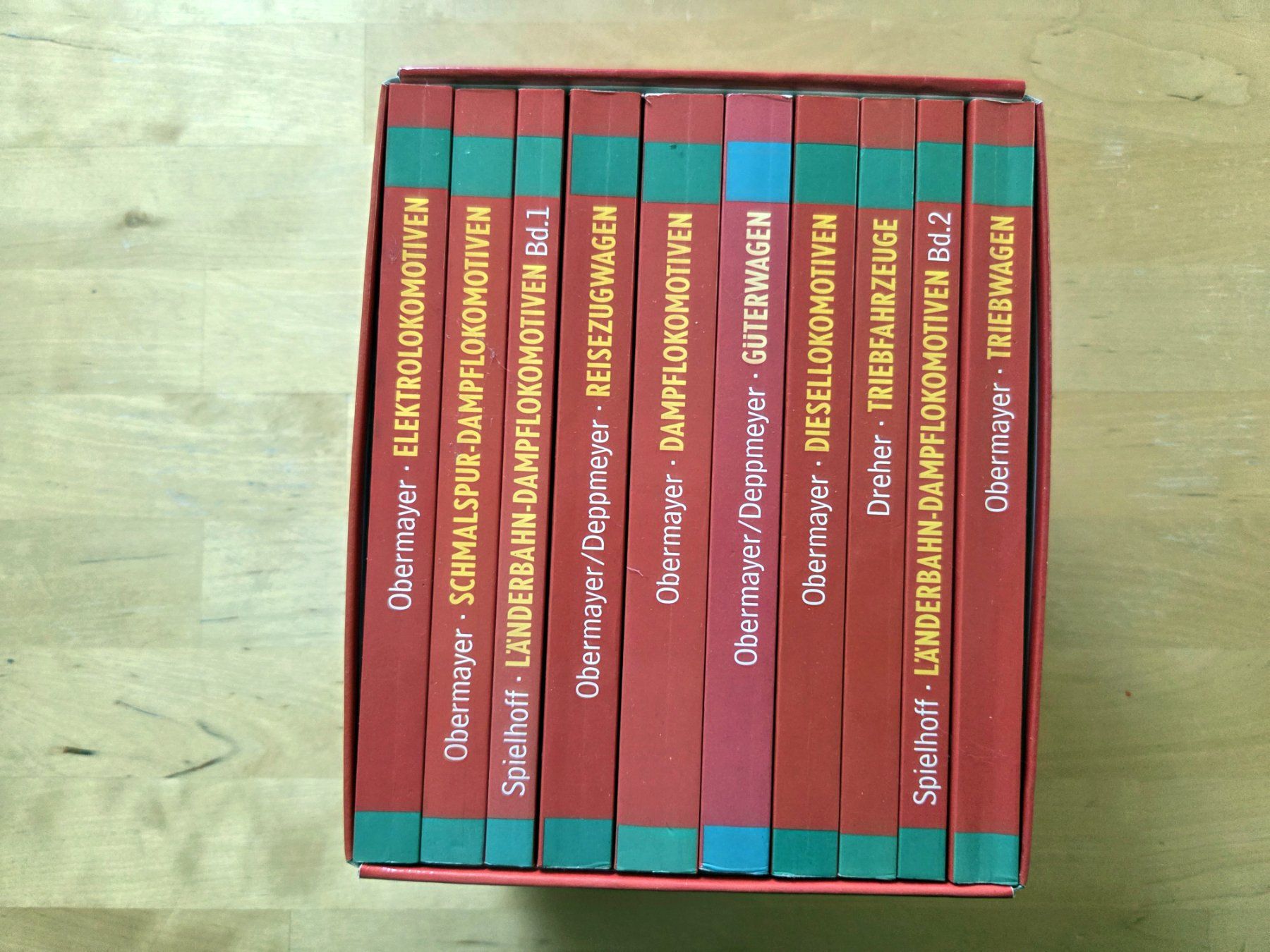 Libri: 10 Bücher über die Deutsche Eisenbahn – Usato da Birrwil venduto da dirtyoldtown