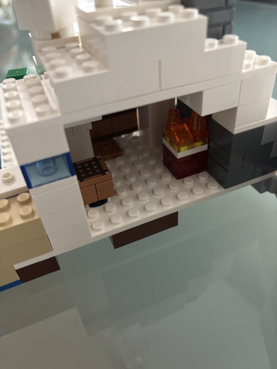 Lego Kit di costruzioni: Lego Minecraft Das Schneeversteck - 21120 – Usato da Weiningen ZH venduto da GriederRemarket 2