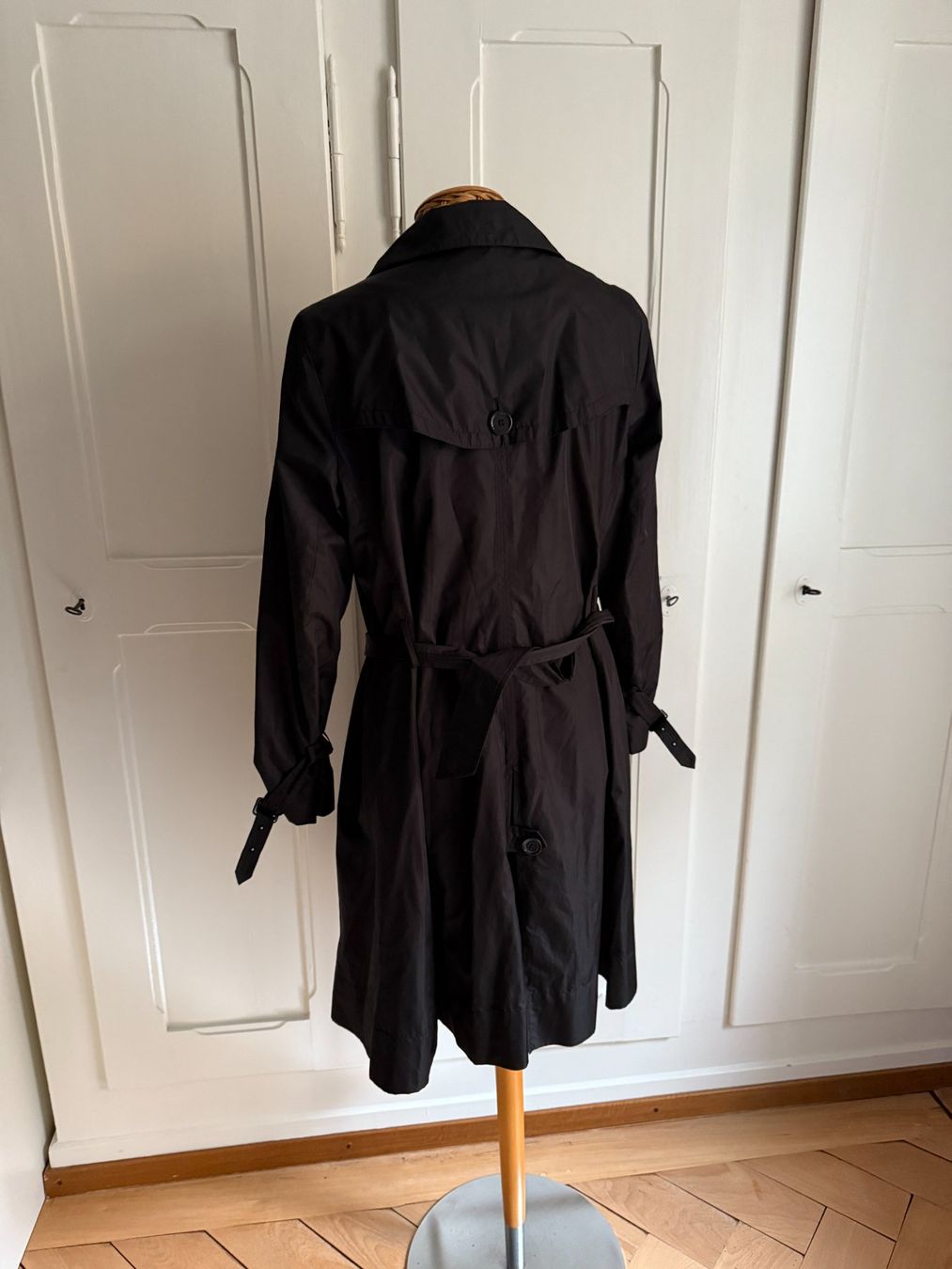 Massimo Dutti Mäntel: MASSIMO DUTTI - Trenchcoat schwarz 38 – Gebraucht aus Zürich von Diazaio 2