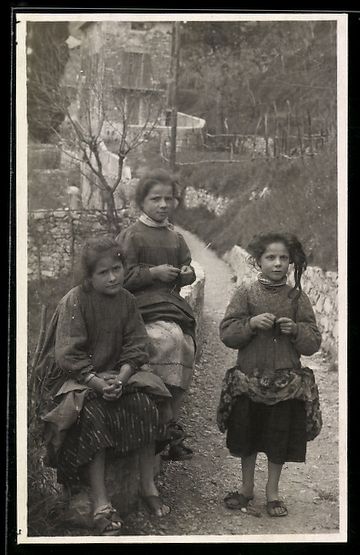Cartes postales: AK Lugano, Am Luganersee, Kinder – D'occasion à Berlin par bartko-reher