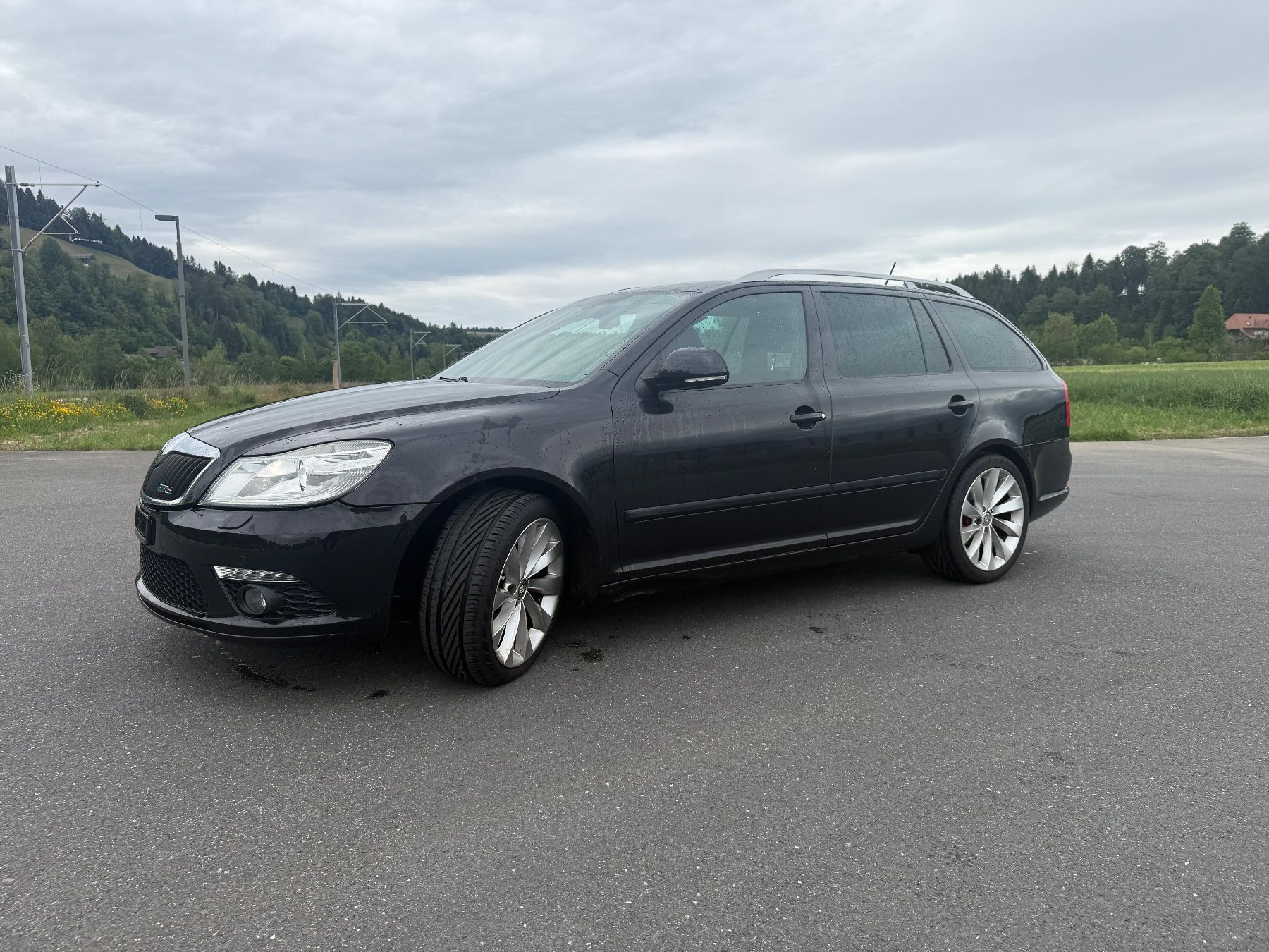 Skoda Automobili: Skoda Octavia RS 2.0 TDi – Usato da Willisau venduto da tvs_6hvj 1