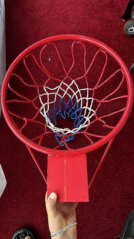 Paniers de basket: Basketball Korb  – D'occasion à Luzern par mus_clb7