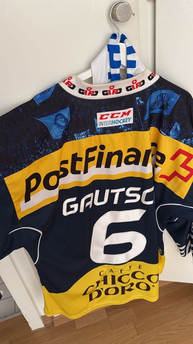 Ambri-Piotta Maillots de corps & Pantalons: Ambri piotta – D'occasion à Adliswil par Mavericks1988 1