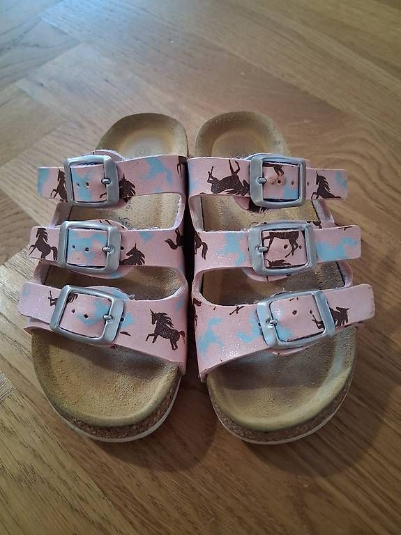 Schuhe für Mädchen: Hausschuh Mädchen Gr. 30 – Gebraucht aus basel von erican