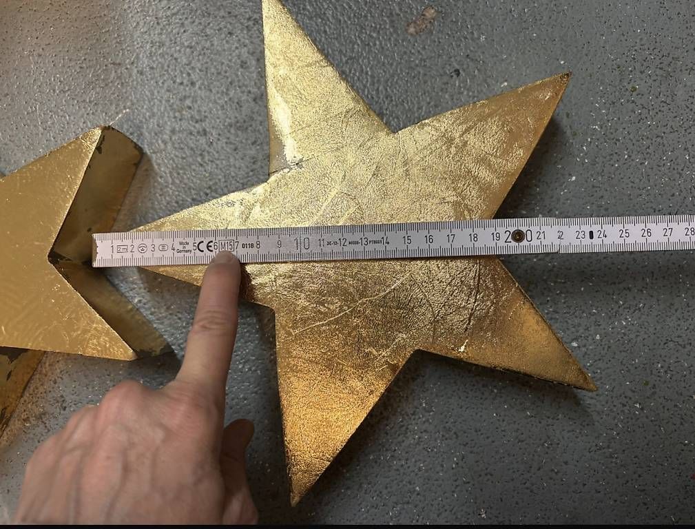 Alle Dekorationen: Goldene Deko Sterne – Gebraucht aus Winterthur von and_6ktn 1
