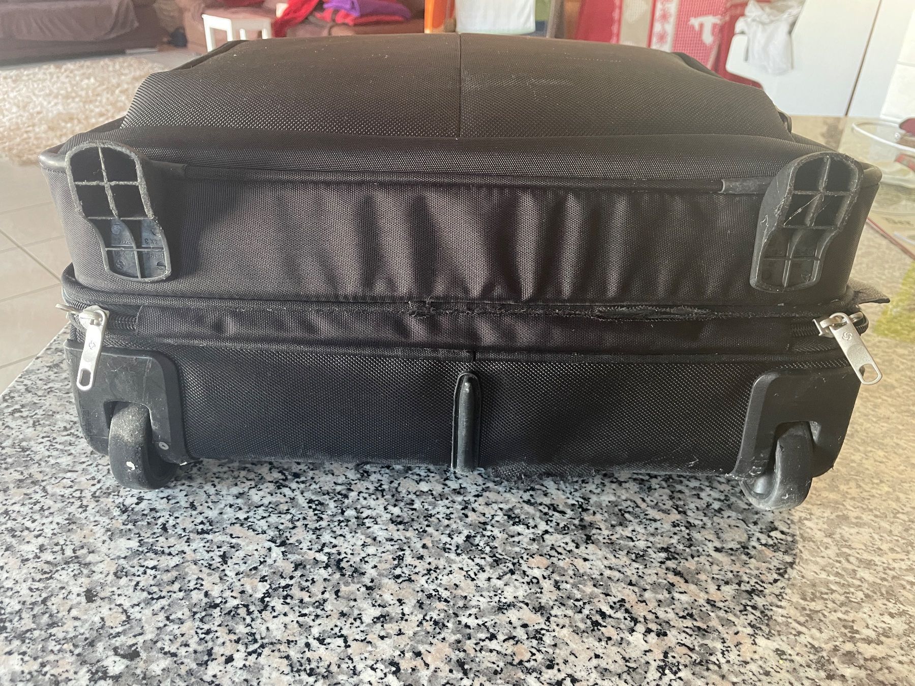 Valigie & Borse: Businesstrolley-koffer Samsonite – Usato da Bremgarten AG venduto da val_ch 3