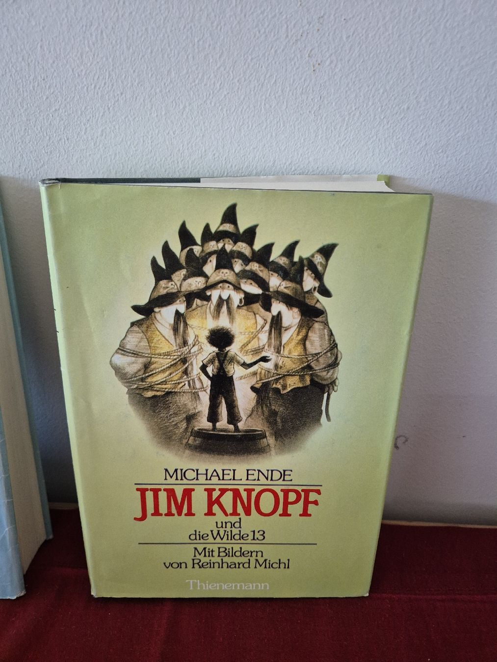 Libri: Michael Ende Jim Knopf 2Bücher – Usato da Oberdiessbach venduto da Finland1977 2