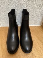 Schwarze Damen Stiefeletten mit Nieten Gr. 38