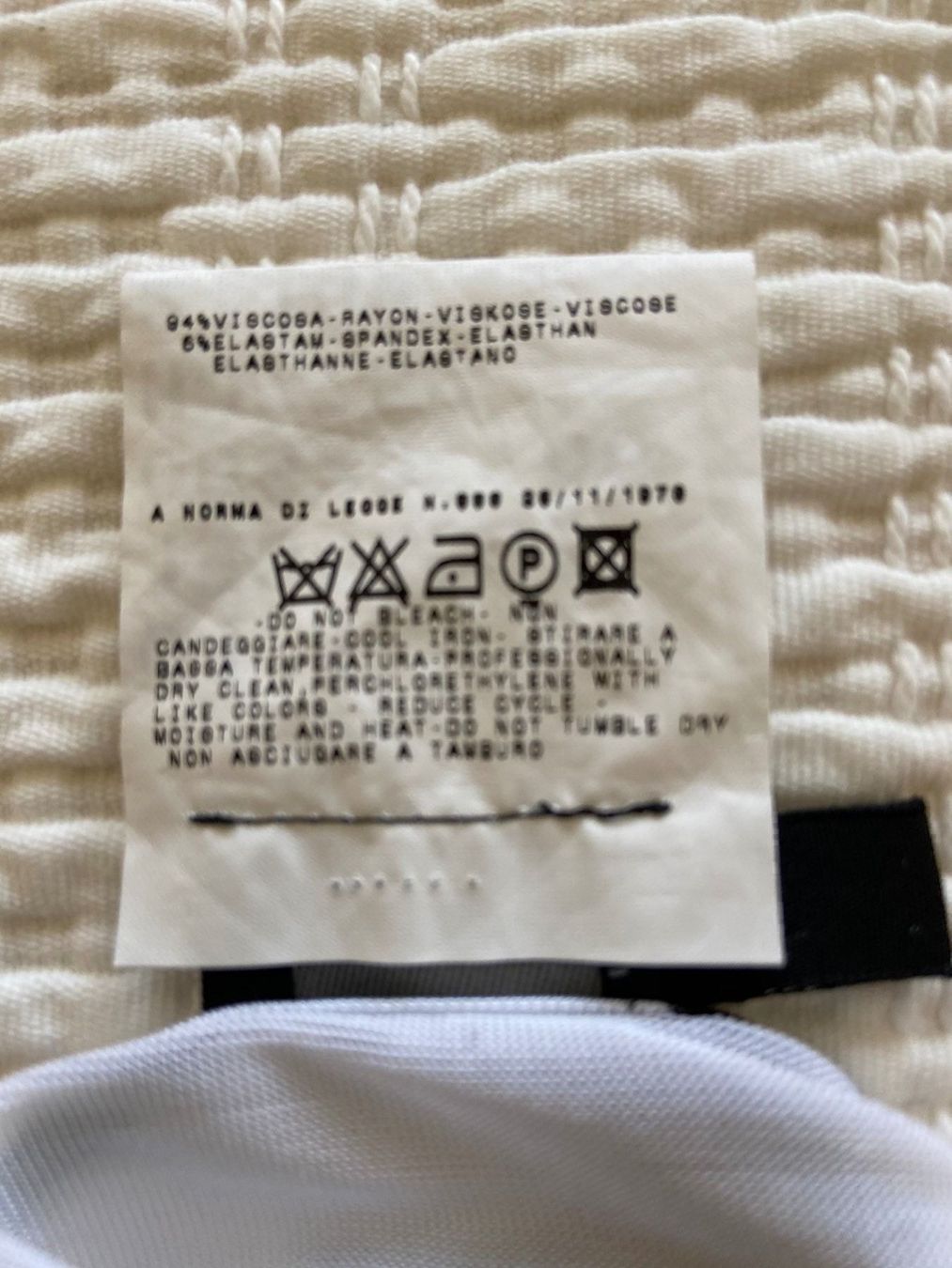 Tops: EXTE Top XS – Gebraucht aus Zürich von Maki8 5