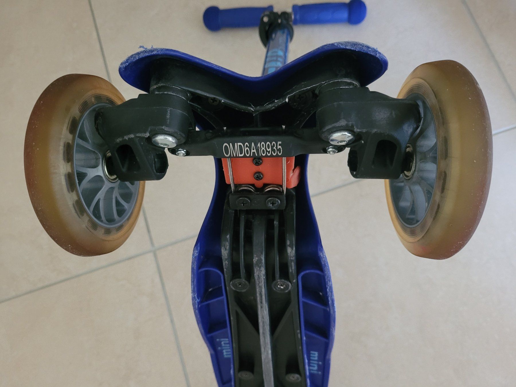 Micro Veicoli per bambini: Micro Mini Dreirad Kinder-Trottinett – Usato da Birrwil venduto da Mischabel1 3