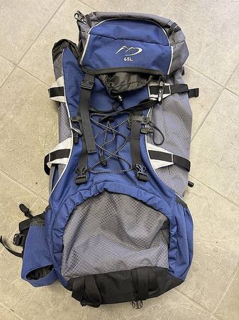 Backpack 65L new never used, highly versatile