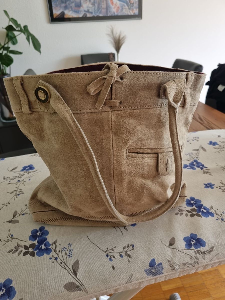 Sacs femmes: Handtasche – D'occasion à Adliswil par rossoelmare 1