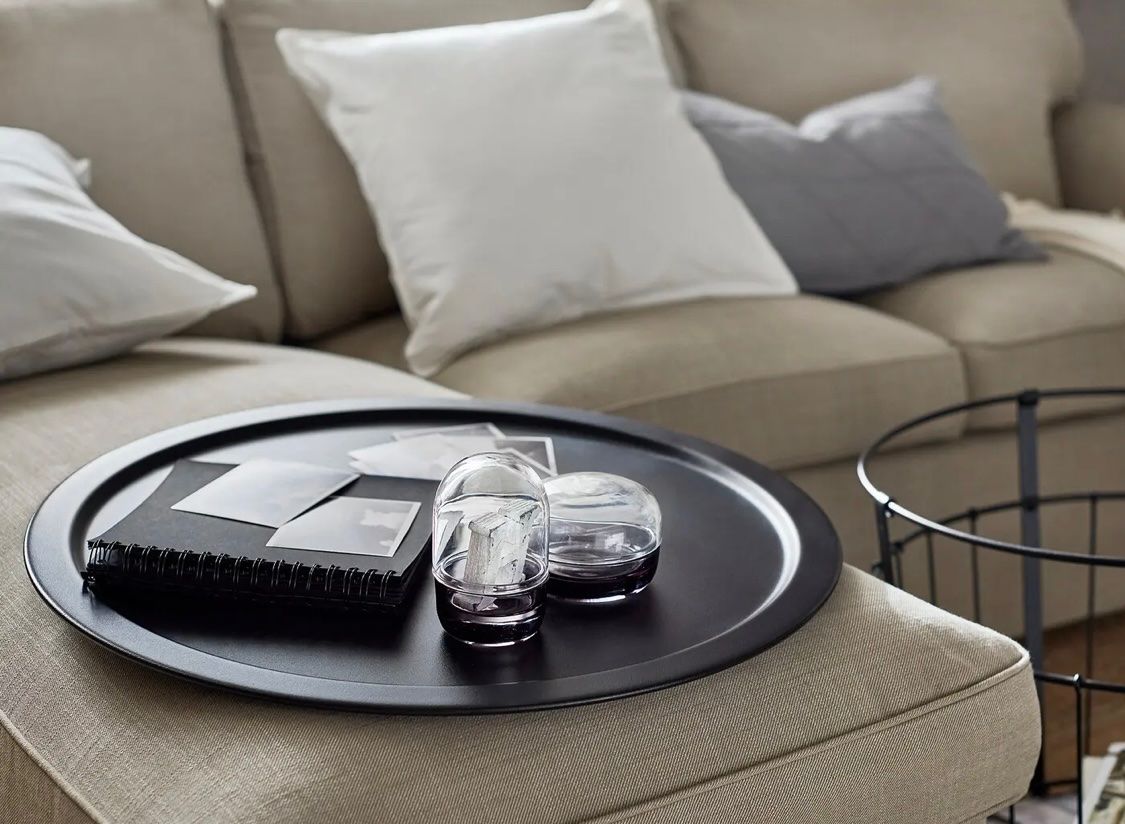 Ikea Comodini: Ikea Gualöv Couchtisch / Nachttisch – Usato da Zürich venduto da Social2 1