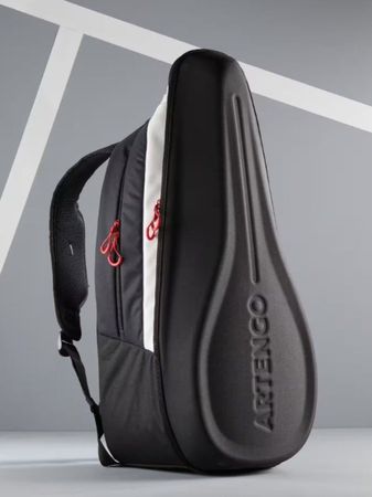 Tennisrucksack 38 L - gemacht für Velo- & Töfffahrer