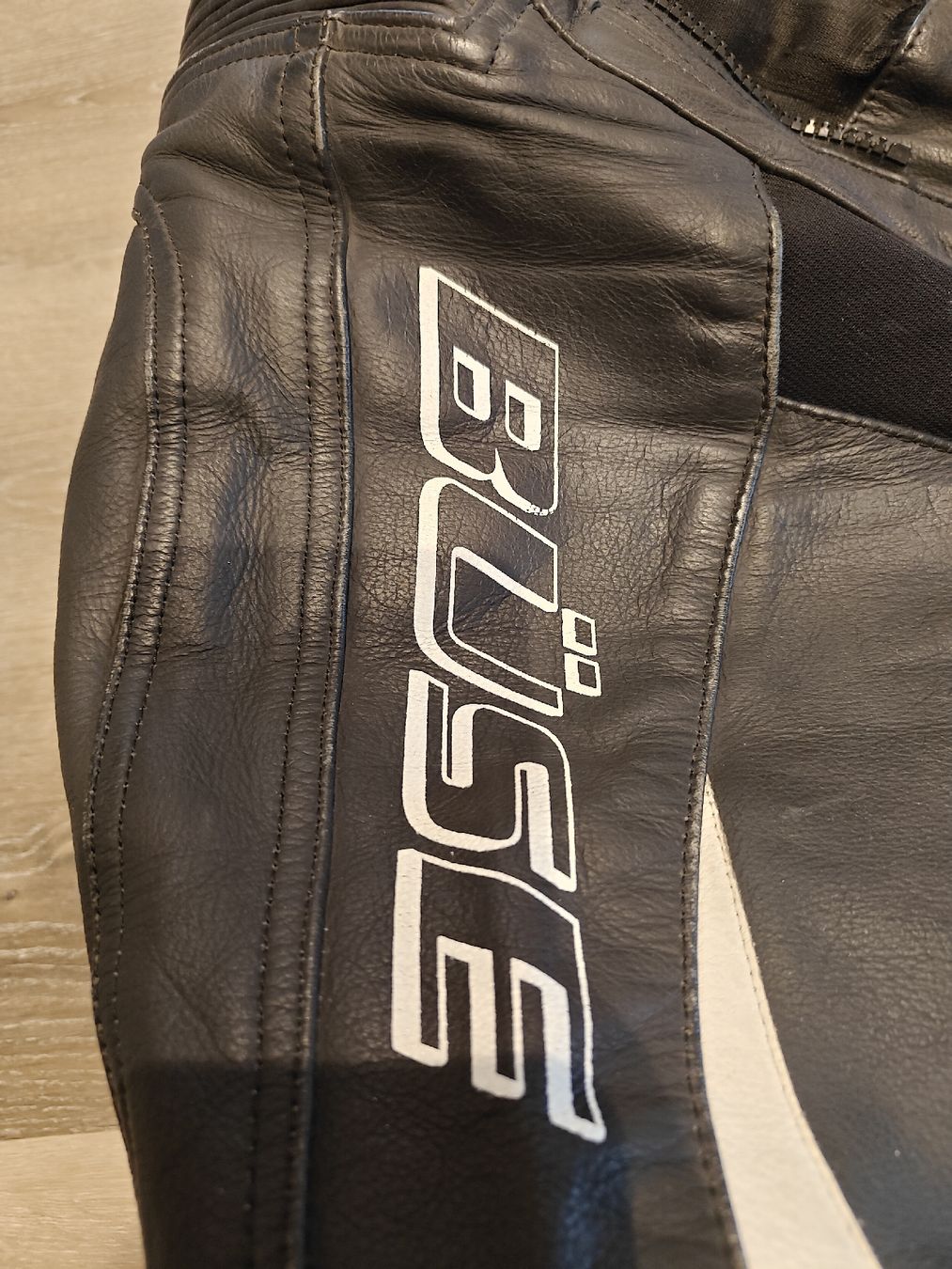 Pantaloni: Büse Motorradhose Herren L/52 – Usato da Pieterlen venduto da Saemelili 5
