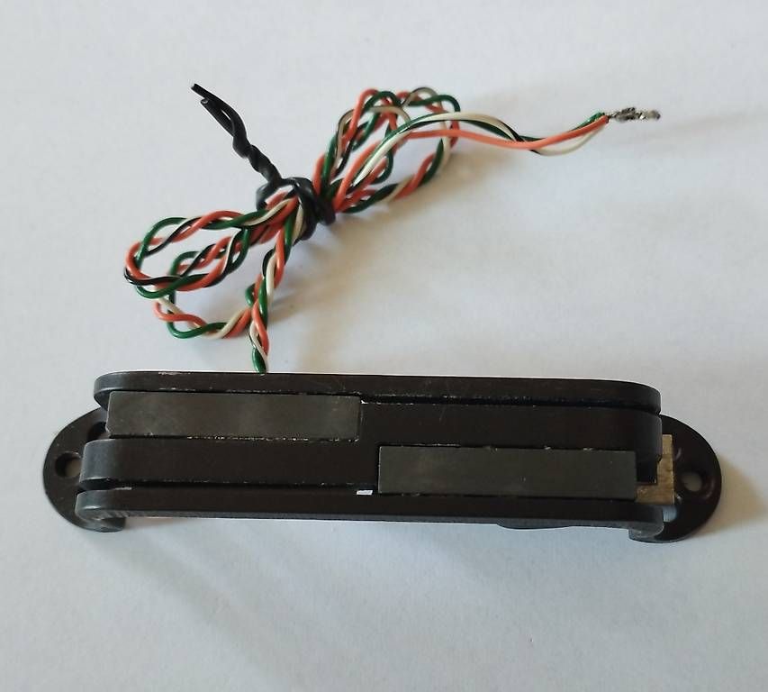 Musikinstrumente: Lace Alumitone Single-Coil Guitar Pickup Black Anodized – Gebraucht aus Lausanne von ale_6c5g