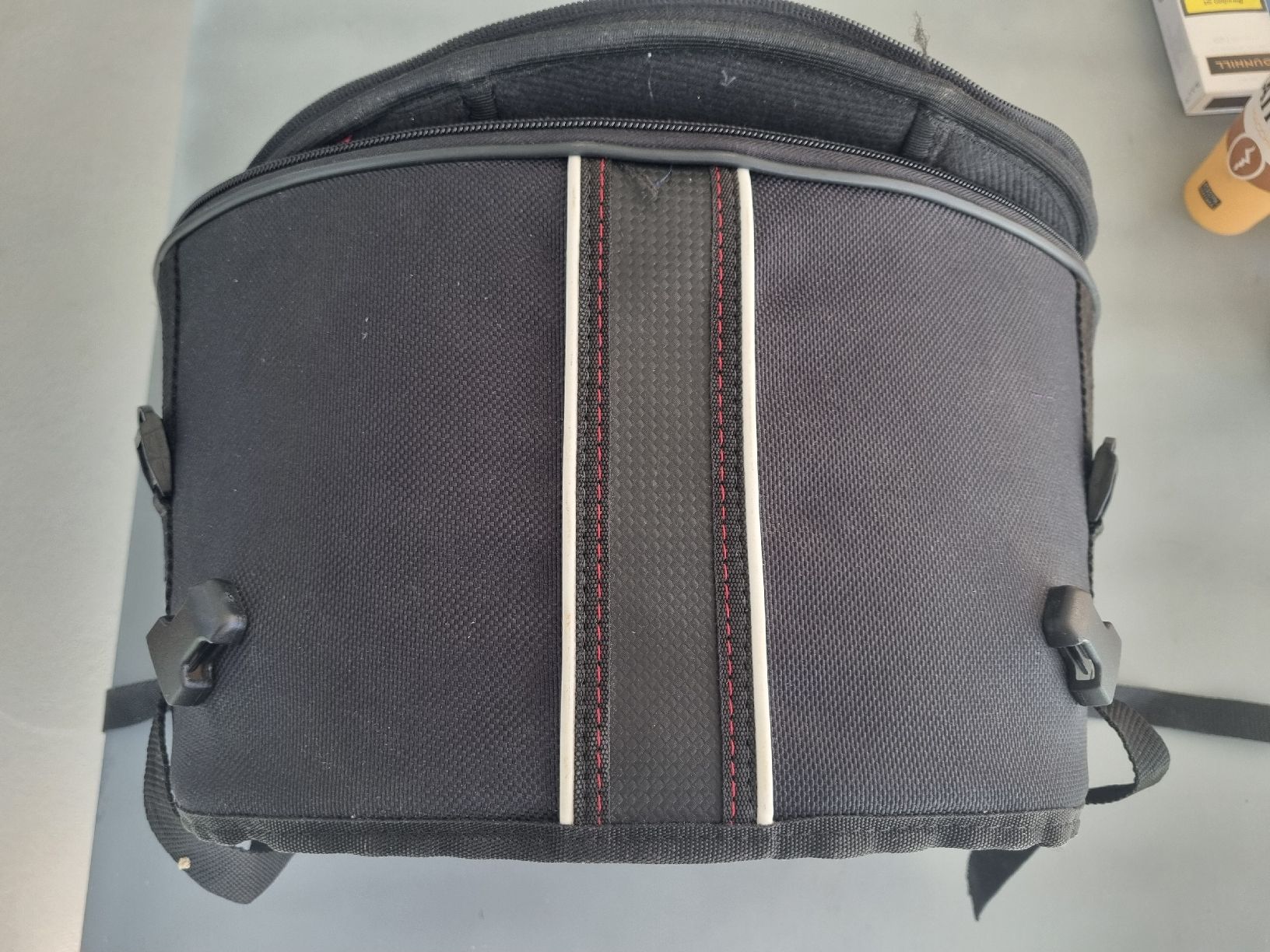 Ducati Borse: Ducati Diavel/  Hecktasche/ Sozius / Neu – Nuovo (secondo la descrizione) da Adlikon b.Regensdf venduto da attila63