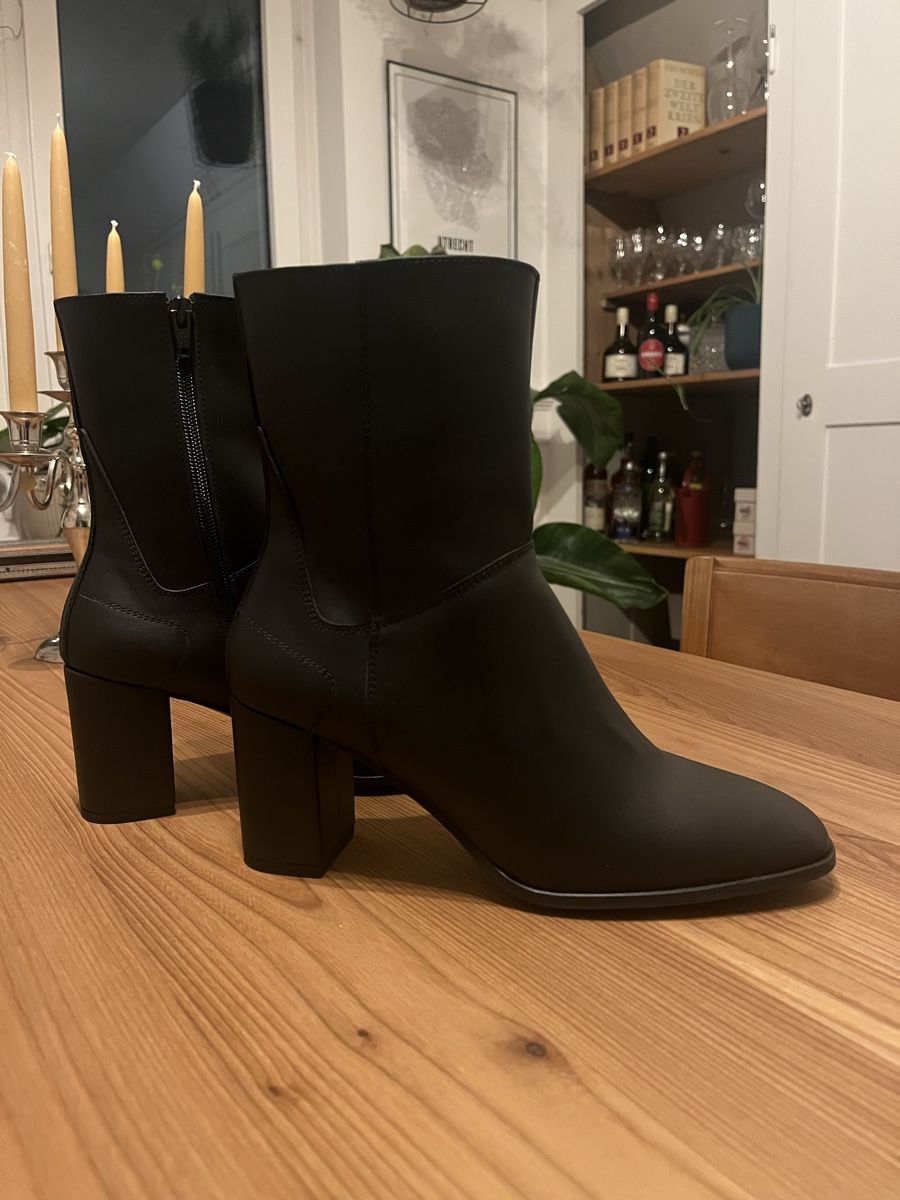 Scarpe da donna: Vegane Stiefelette von NAE Gr. 40 – Nuovo e nell'imballaggio originale da Winterthur venduto da mirlitirli 1