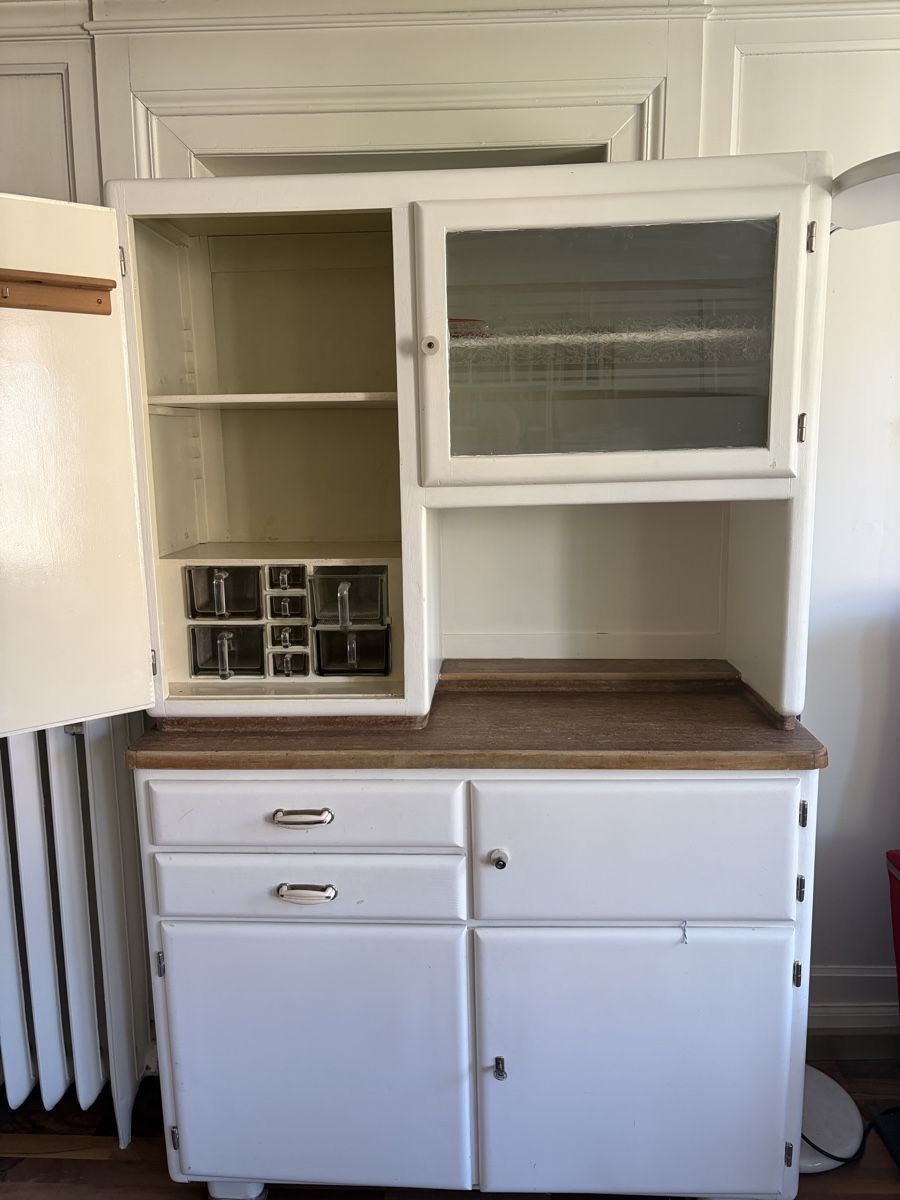 Buffets: Vintage Küchenbuffet  – D'occasion à Herisau par Tschibi69 1