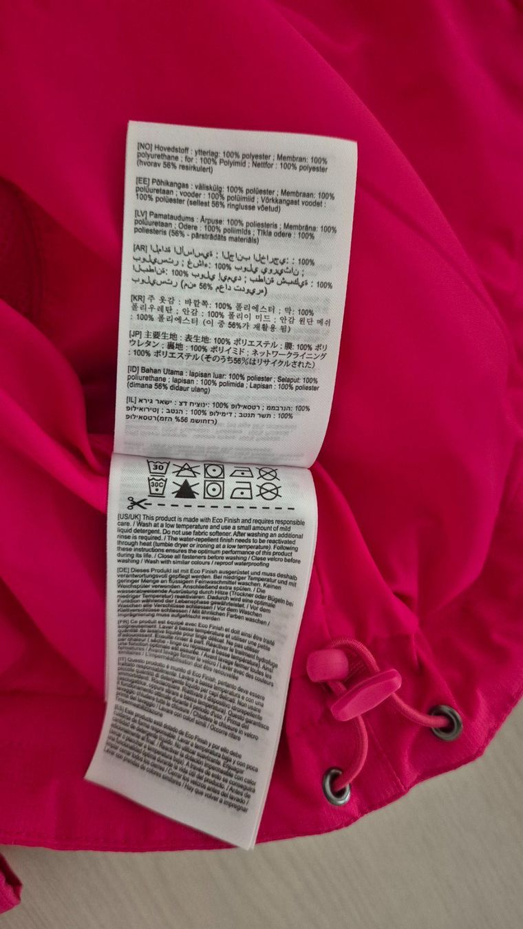 Vaude Jacken: Wanderjacke mit Kapuze Vaude Grösse 38 – Neu (gemäss Beschreibung) aus Kilchberg ZH von logn 8