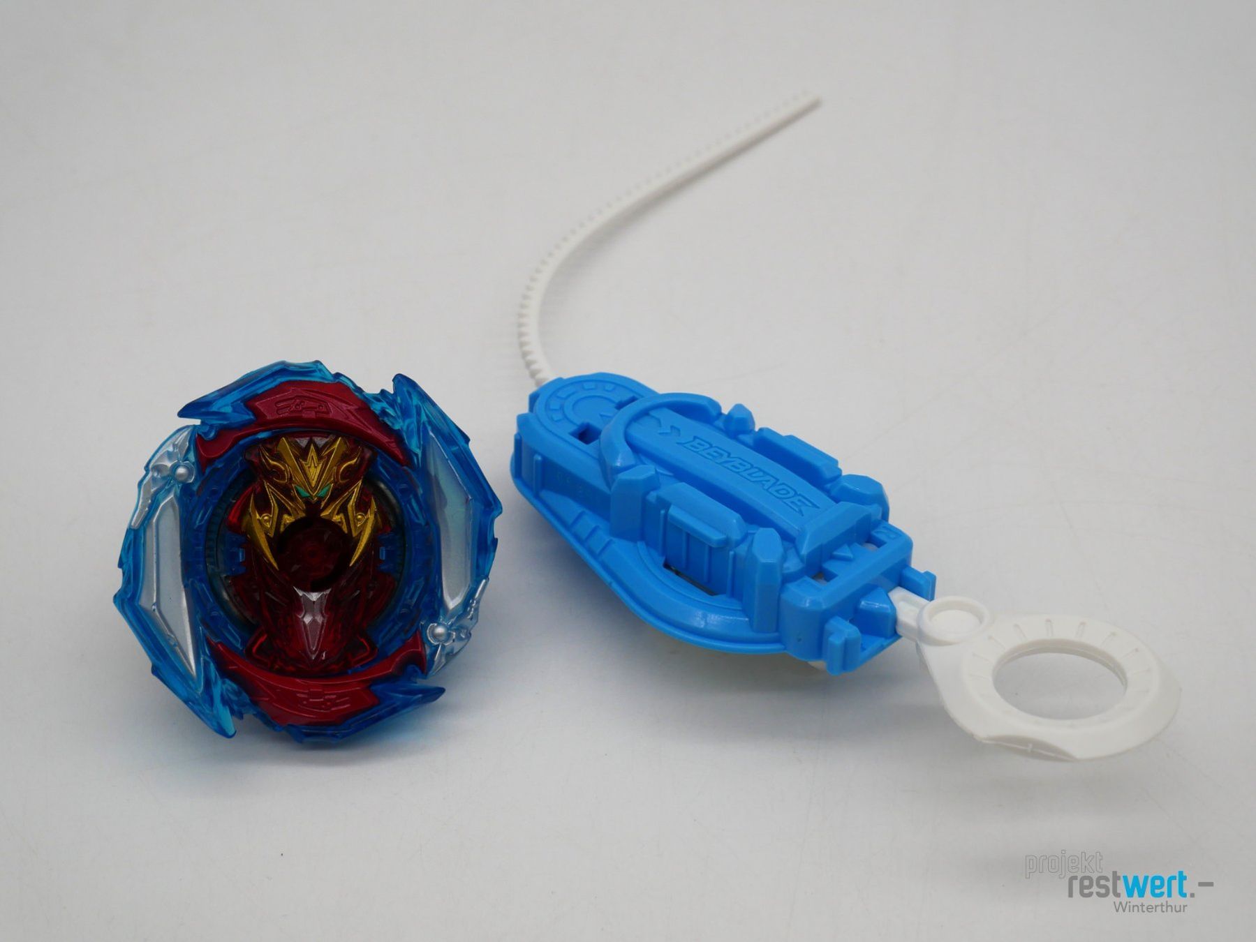 Hasbro Giocattoli: HASBRO Beyblade Infinite Achilles A6 – Usato da Winterthur venduto da Restwert_Winterthur 4