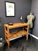 Regal aus Massivholz interessantes Design