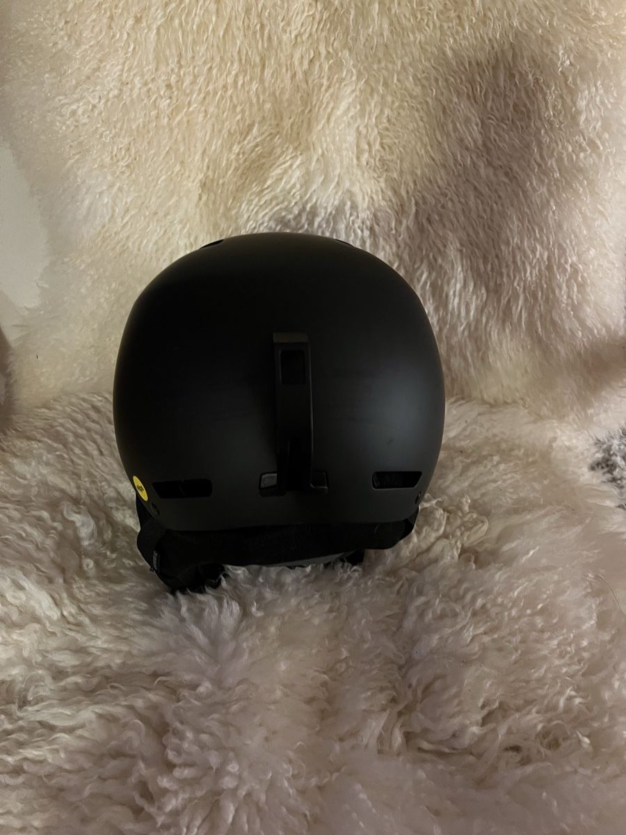 Giro Casques: Casque de ski Giro Ledge MIPS FS – D'occasion à Morgins par nic_d5pk 3