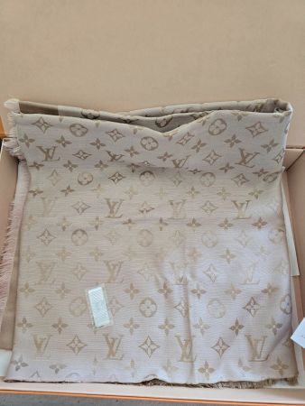 Louis Vuitton Monogram Schal Foulard Gold Rosa NEU