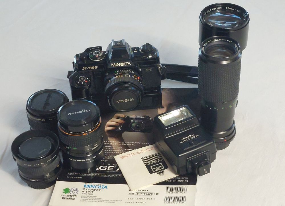 Minolta X700 with more lenses and flash Kaufen auf Ricardo