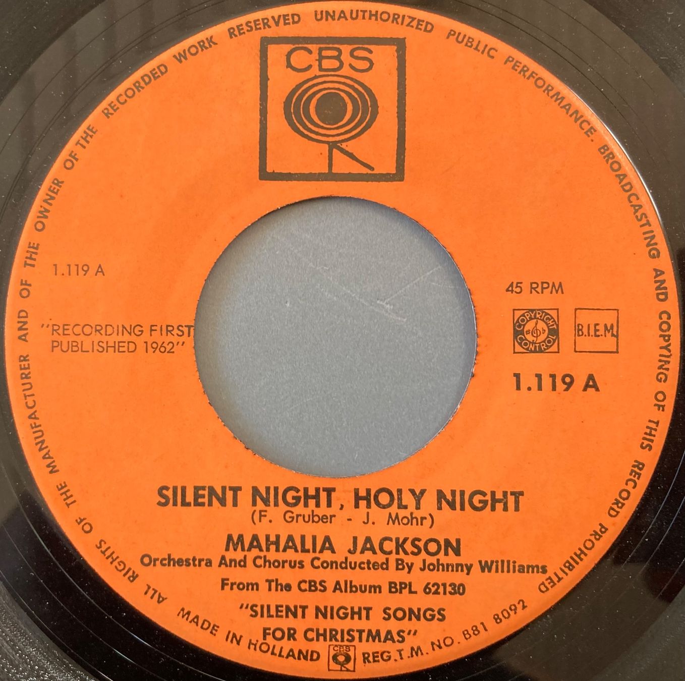 Schallplatten: MAHALIA JACKSON - SILENT NIGHT, HOLY NIGHT – Gebraucht aus Poliez-Pittet von Newtown-Records 2