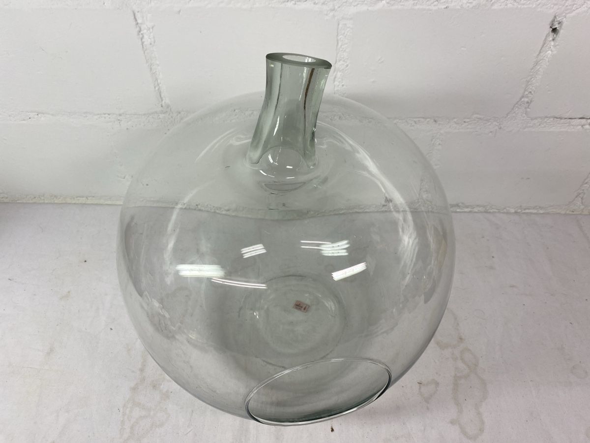 Alle Dekorationen: Dekorative Glas-Apfel Vase für Pflanzen oder Gestecke – Gebraucht aus sursee von trilli-tralli 3
