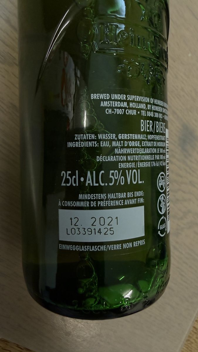Heineken Bicchieri, Caraffe & Bottiglie: Heineken James Bond Bier – Nuovo e nell'imballaggio originale da Klingnau venduto da gerwerswiss 3