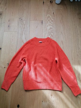 Oranger Wollpullover Gr. M mit Rippenmuster, warm!