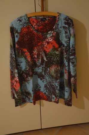 TAILLE 48-50