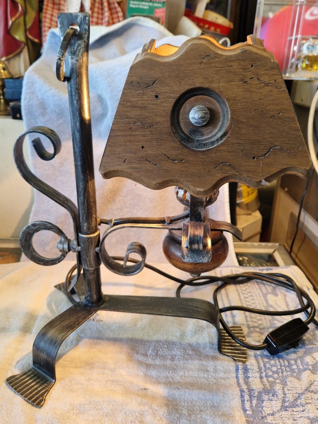 Lampes: Schmiedeisene Vintage Nachttischlampe – D'occasion à Wädenswil par tome70 5