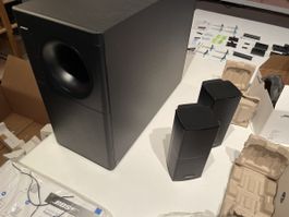 Bose Acoustimass 5 Series V Lautsprecher, mit Wandhalterung