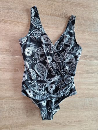 Badekleid Gr 52