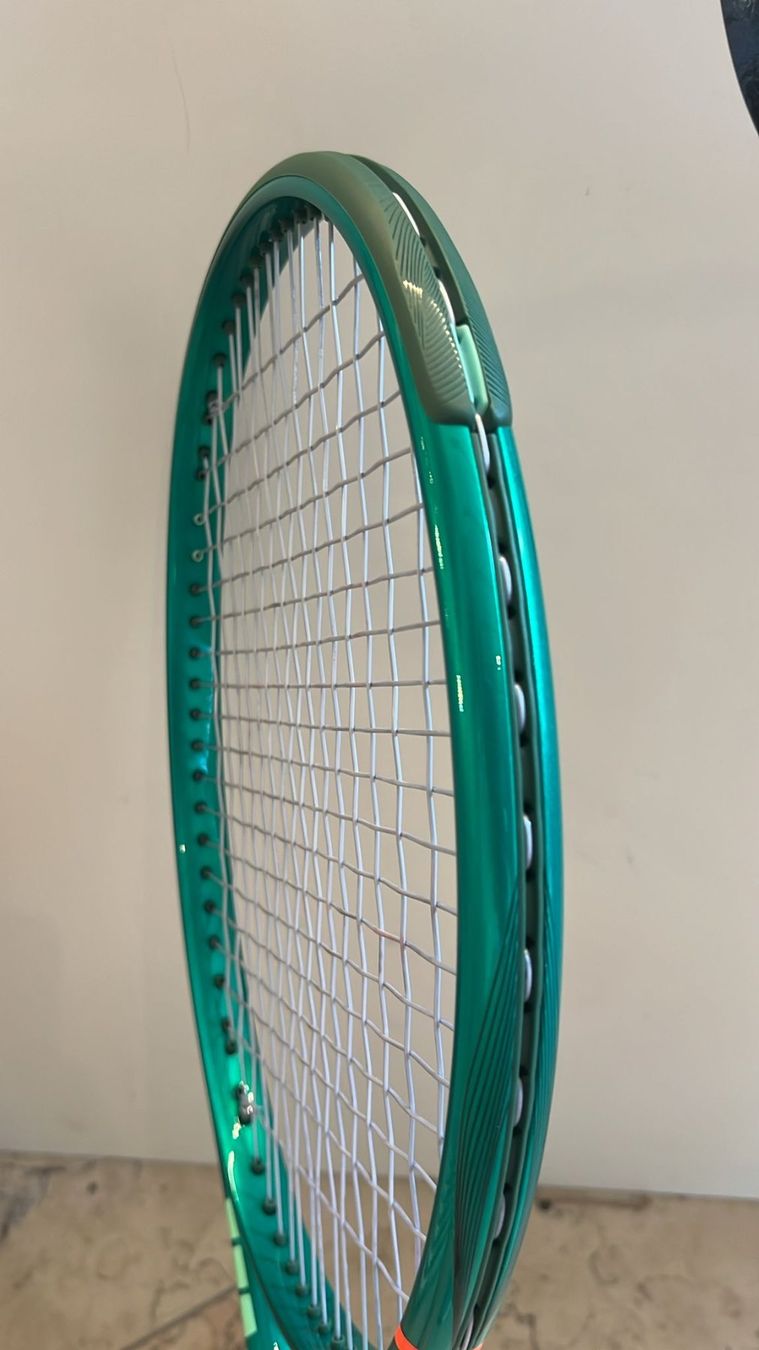 Wilson Raquettes: WILSON BLADE 100 V10 GRIP 4 – Neuf (Voir description) à lugano par YOYO-TENNIS 1