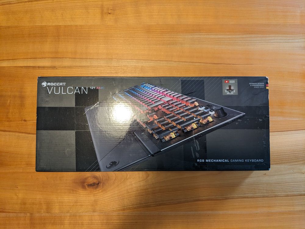 Roccat Vulcan 121 AIMO (Gebraucht) in Le Noirmont für CHF 31 – mit
