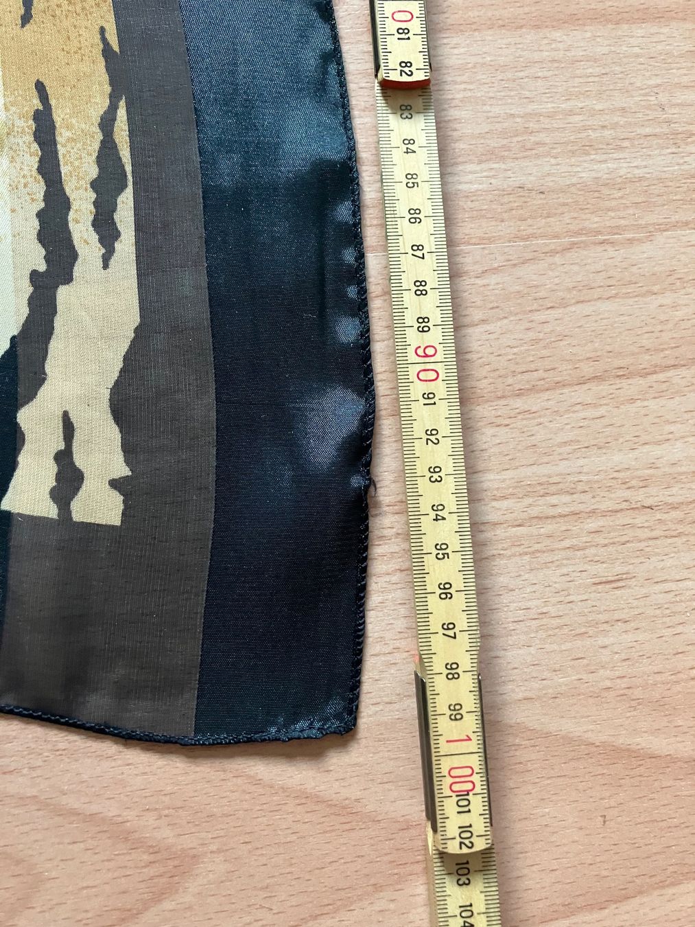 Foulards, Tücher & Schals: Foulard Schal Seide 1m x 1m – Gebraucht aus Zürich von Classic_Collection_Zurich 2