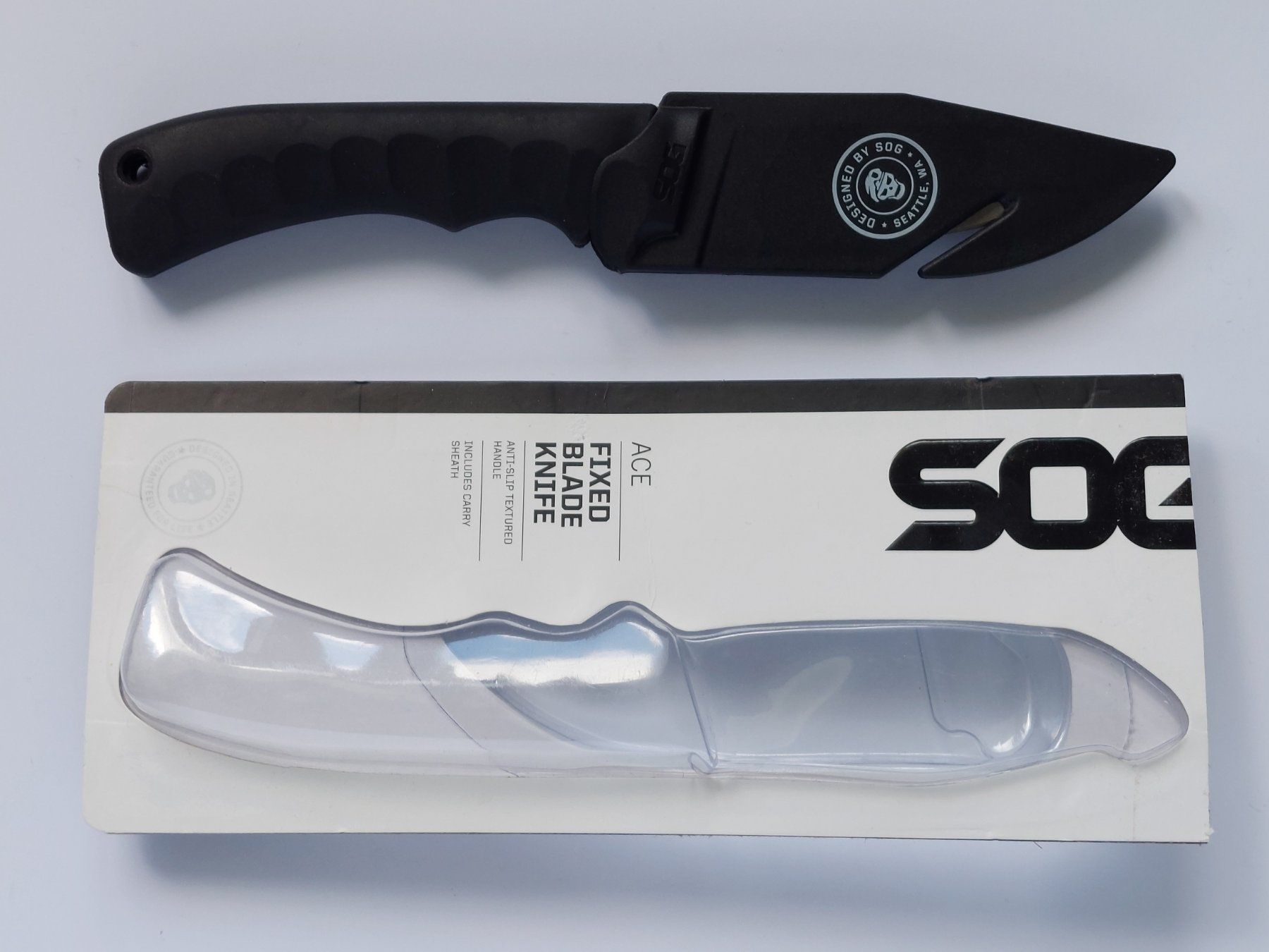 Accessori: SOG - "Ace" Fixed Blade Knife – Nuovo (secondo la descrizione) da Liebefeld venduto da Helveticus6 6