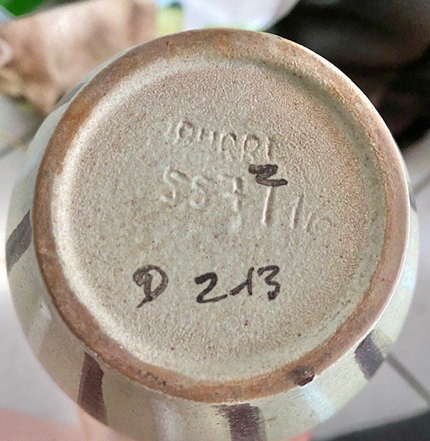 Vasen & Gefässe: Keramikvase alt Vintage Burri – Gebraucht aus Thun von Steinitz 1