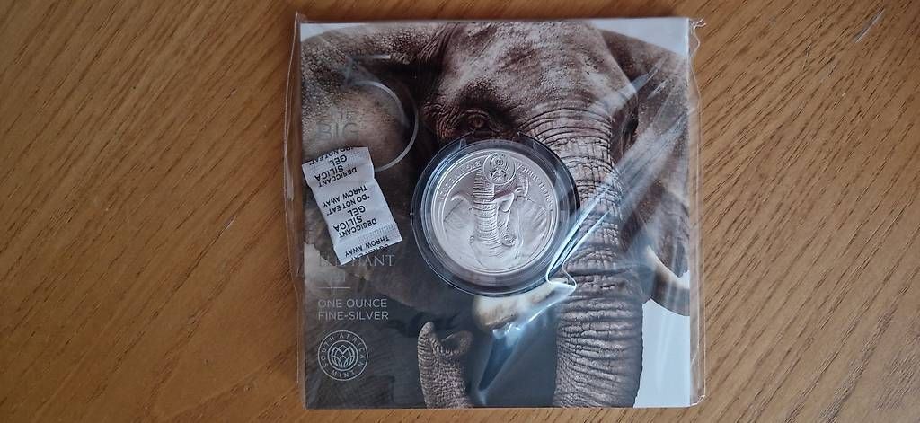 Tutti le monete: 1 x Elefant, 1Feinunze Silber big five 2021 – Nuovo e nell'imballaggio originale da Zollikofen venduto da Campione1
