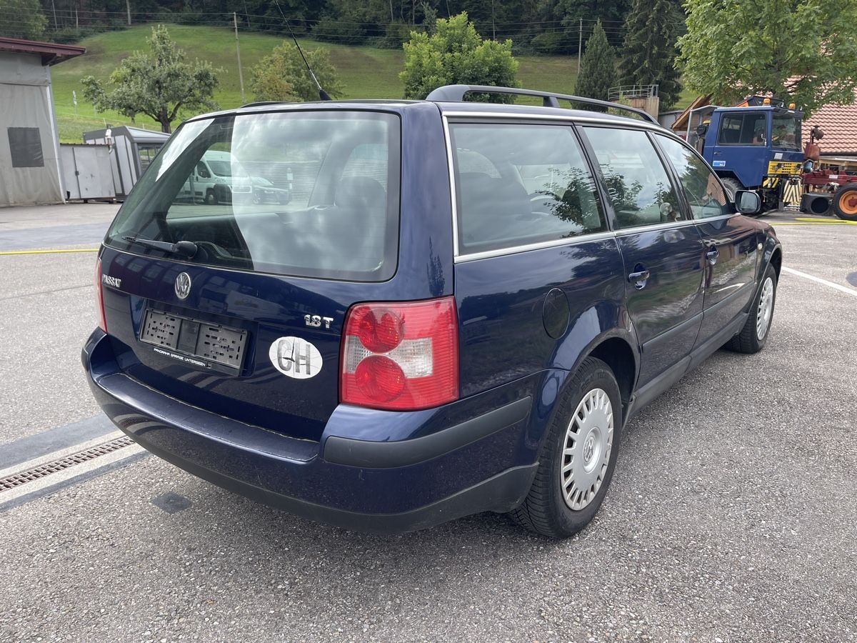 VW Automobili: VW Passat Variant – Usato da Spiez venduto da bertula 2